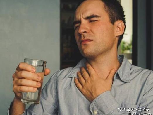 燕窝清肺润肺，能保护嗓子，最适合教师、歌手和主持人职业