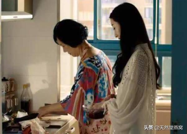 怀孕了婆婆来照顾，吃燕窝时很纠结，要不要给婆婆也煮一份？