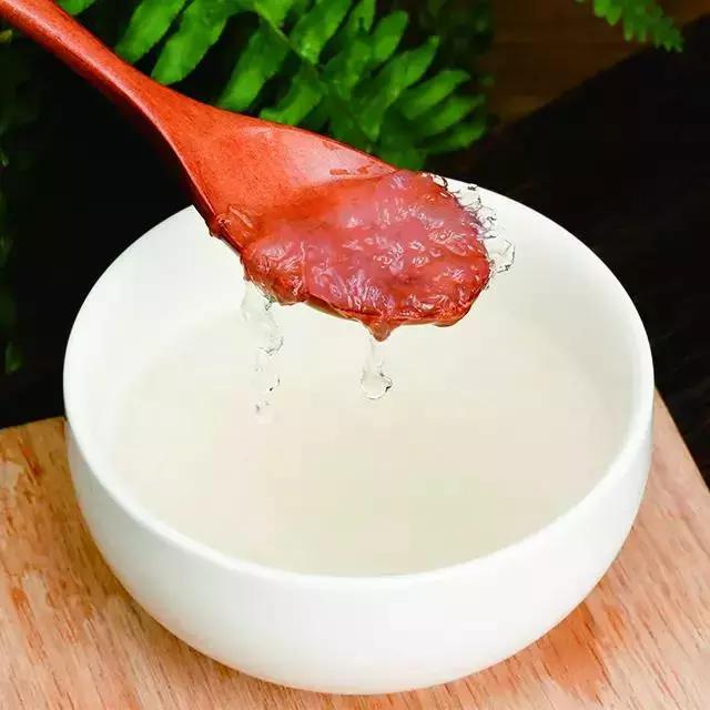 炖好的燕窝为什么口感相差都很大？说明你没注意这个步骤