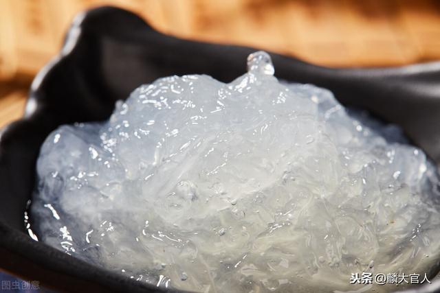 “雪燕”和“燕窝”有啥区别？营养差别很大，学会可别再买错了