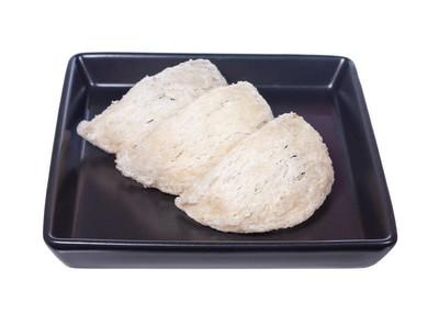 燕窝的色泽不同，是否就是假燕窝？