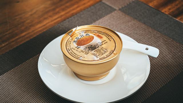 为什么都说夏天要喝燕窝，看完这些你就明白了