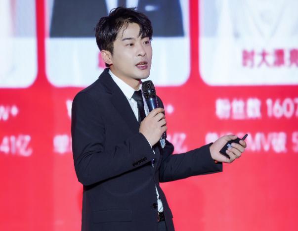 辛巴再谈燕窝事件，坦言已经释怀，重申“为老百姓说话”的价值观