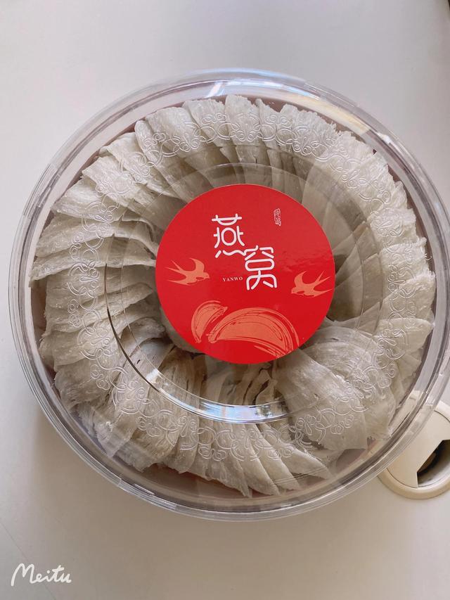 有常年吃燕窝的朋友们吗？吃燕窝真的能改善肤肤状况吗？