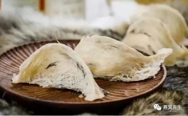 为什么燕窝上会有渍印和白色的杂质？吃燕窝可能还不知道这些常识