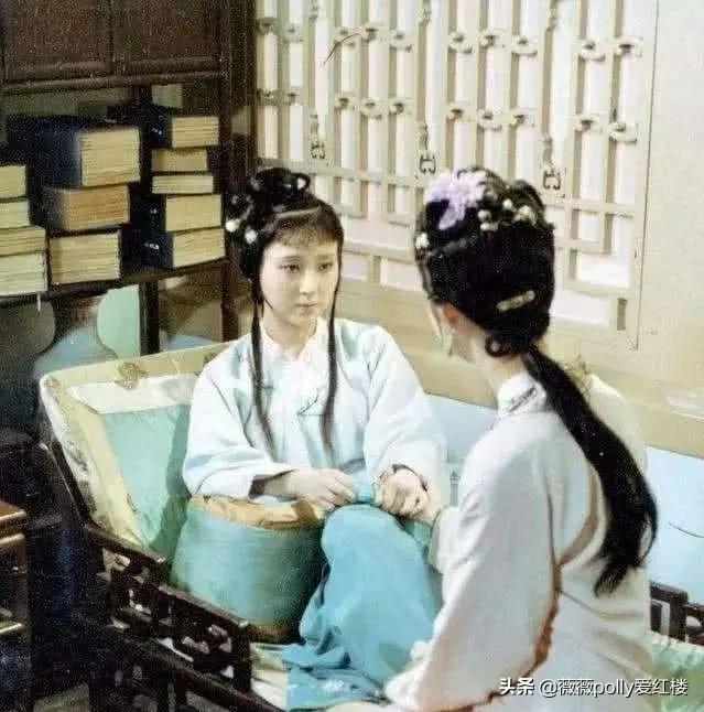 宝玉不让黛玉吃宝钗送的燕窝，却引出黛玉吃的药无药效，可叹人心