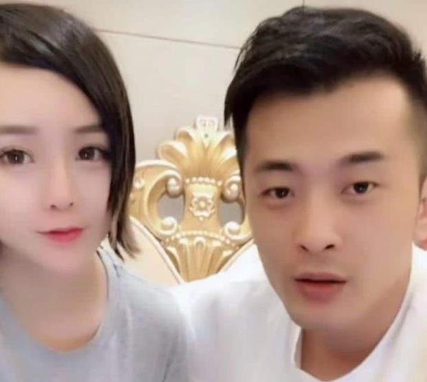要复出了？燕窝事件3个月后辛巴露脸50秒，被女网红拥簇显高调